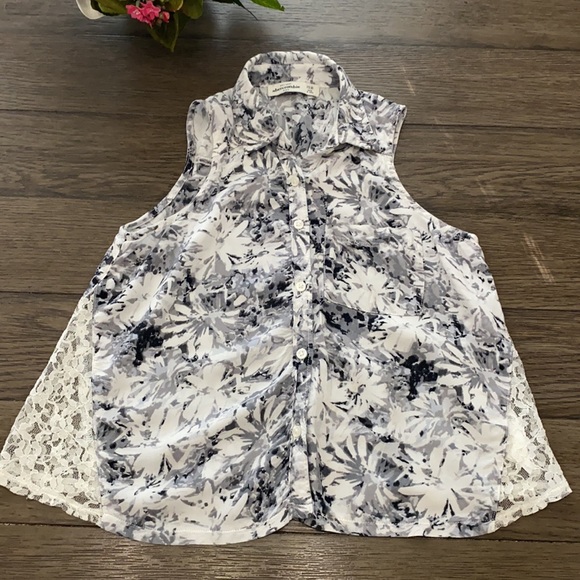 Abercrombie kids button down tank size xs(8) - Picture 5 of 5